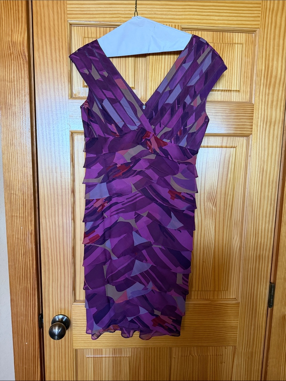 Adrianna Papell Purple Patterned V-Neck Midi Dress